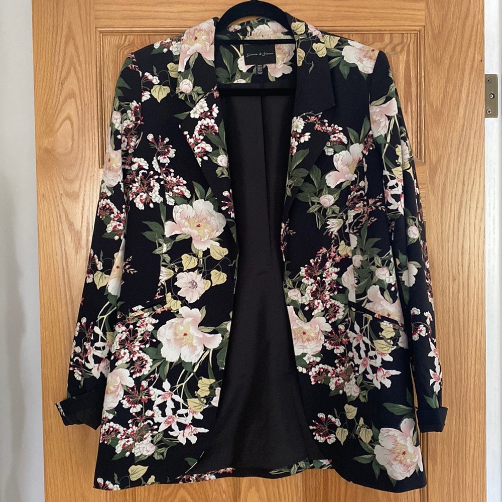 Floral Blazer size M